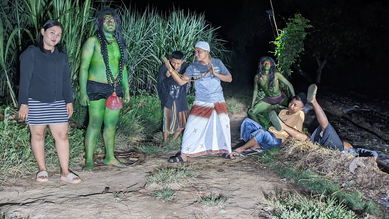 DUO BUTO IJO VS PAK USTAD || prank jebakan gadis s33ks!! || ghost prank