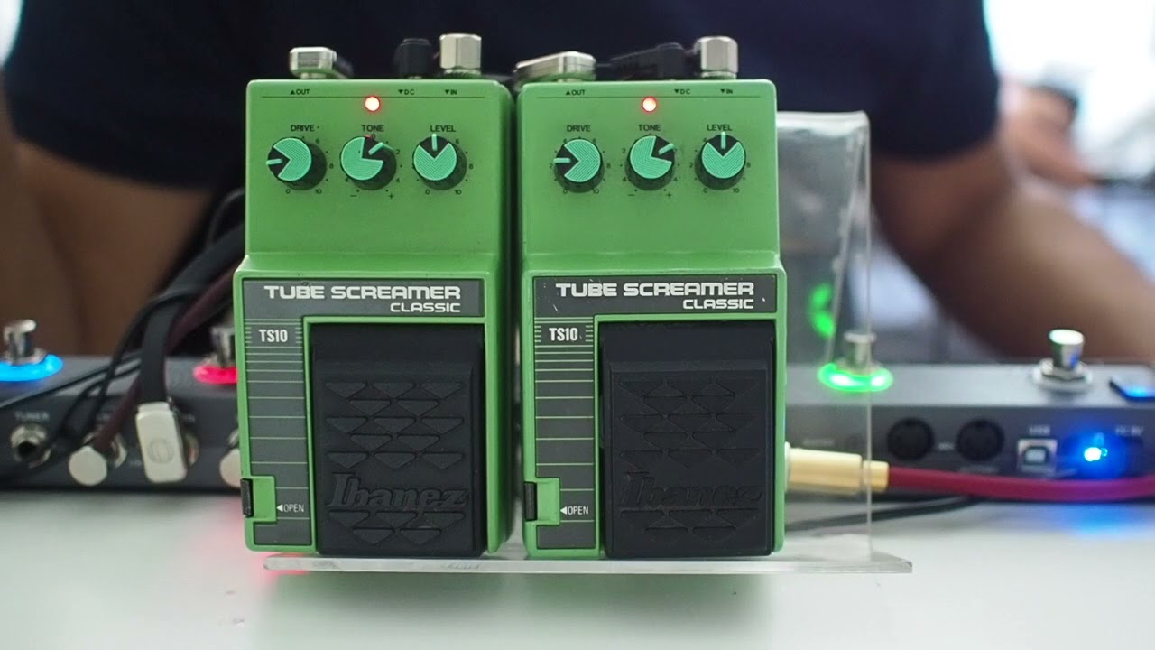 Ibanez TS-10 Green capacitors and Yellow Capacitors comparison.