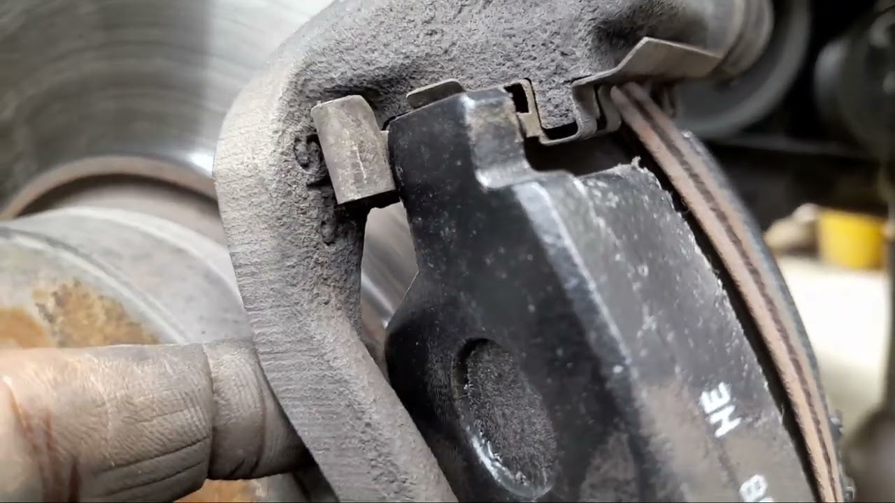 HONDA CITY BRAKE PADS CHANGE