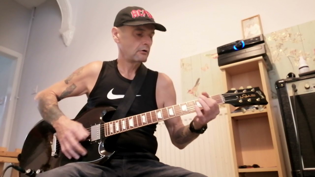 AC/DC WAR MACHINE