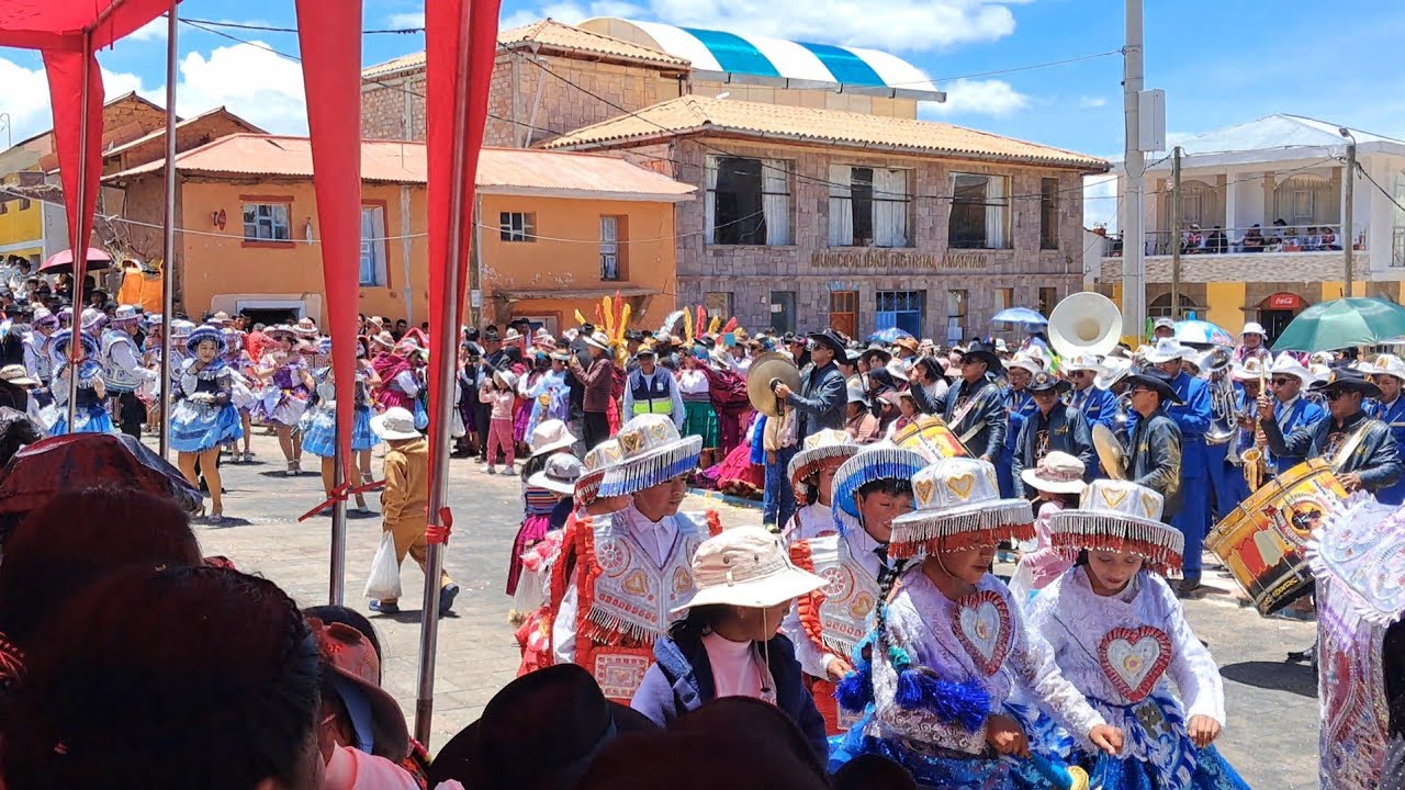Entrada Folklórica Virgen De La Candelaria Amantani 2026 [Comunidad Occosuyo]
