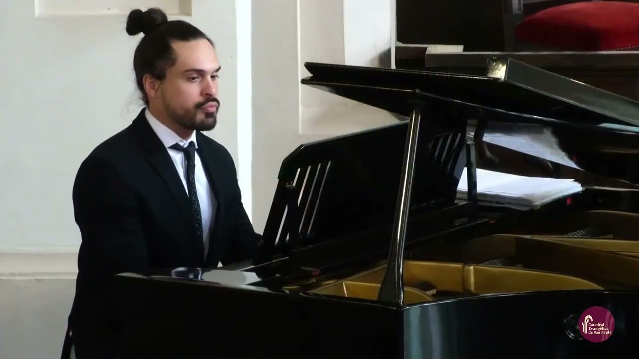 Leonardo Cordoba - “6 Moments Musicaux op  94 Nº1, em Dó Maior” (F. Schubert)