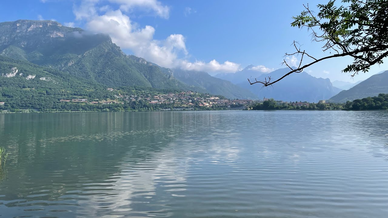 Oggiono e lago di Annone-(v.89)
