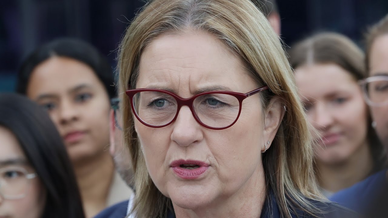 Three senior Victorian MPs resign from Allan&rsquo;s ministry before state election