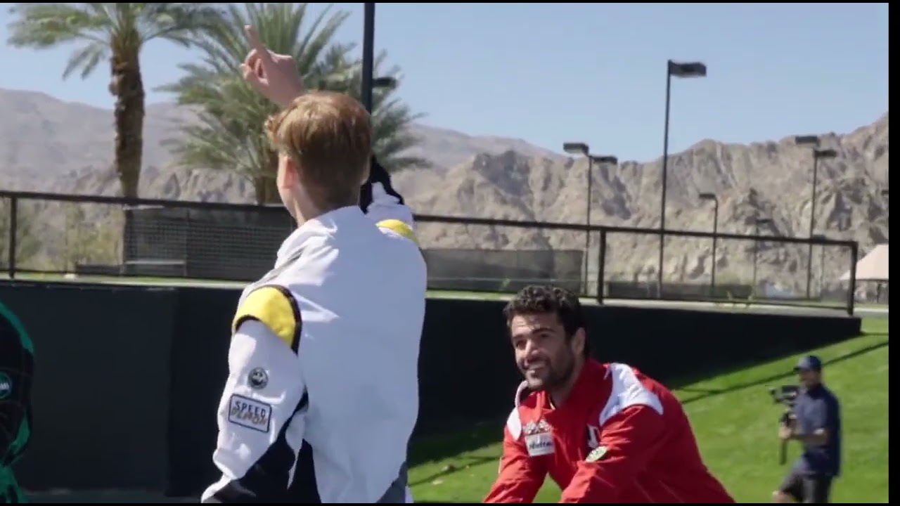 Jannik Sinner, Matteo Berrettini e Lorenzo Musetti ricreano 