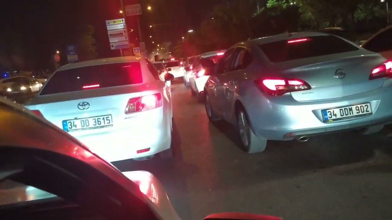 Tuzla sahilinde akşam kutlama vardı re re re