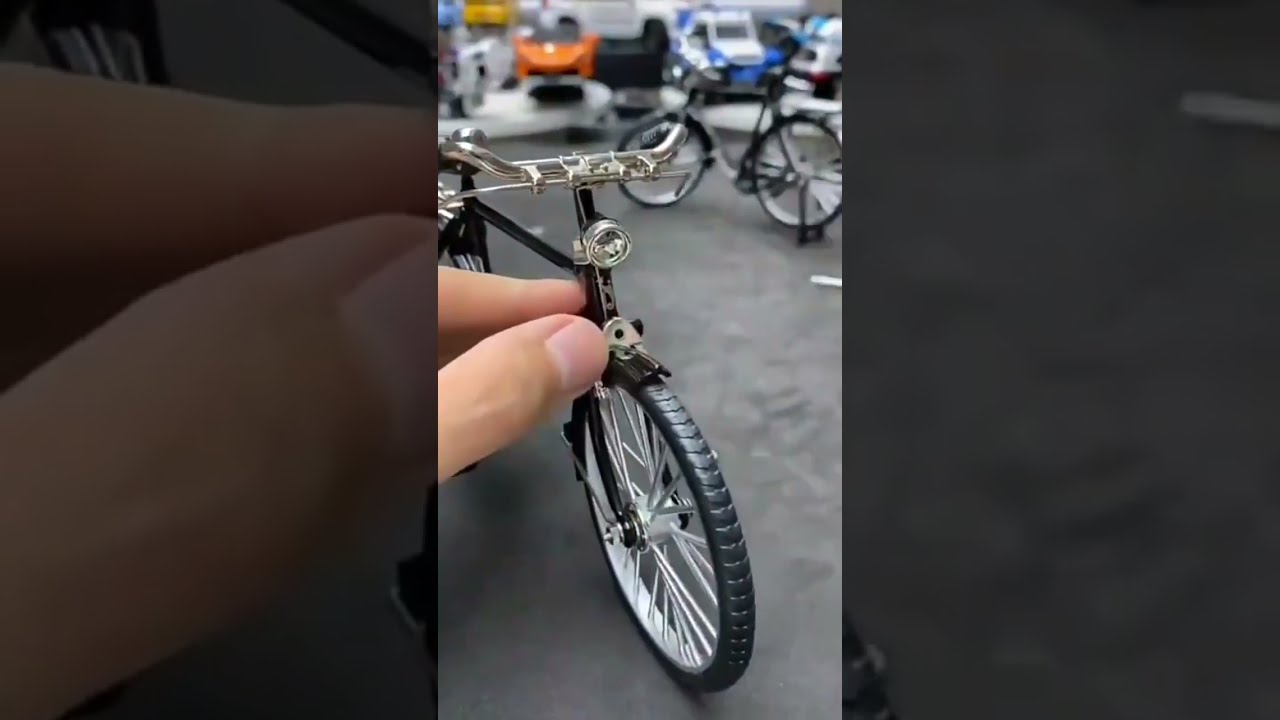 DIY Retro Bicycle Model Ornament Alloy Metal Mini Bike