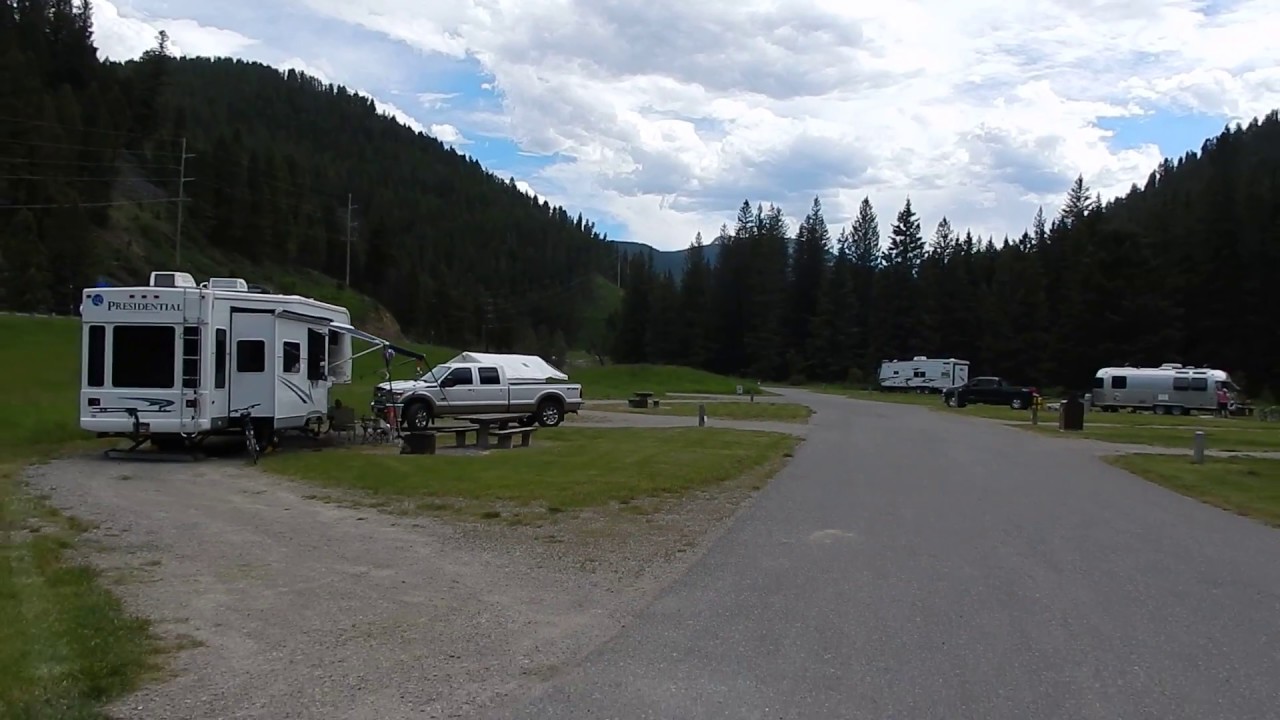 Moose Creek Flat Campground (YELLOWSTONE AREA) - Gallatin National Forest - Montana