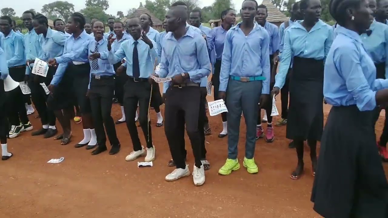 Celebrating back to learning campaign with students & pupils in Aweil west,Nyamlel @SouthSudanpride.