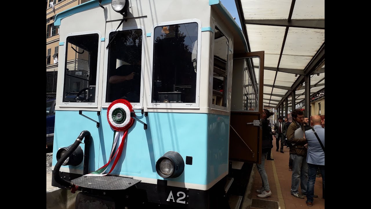 Un'elettromotrice degli anni Trenta arricchisce la Ferrovia Genova-Casella