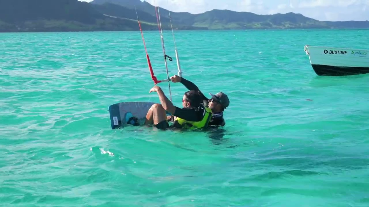 Kiteboarding lessons at Specialised Kiteboarding