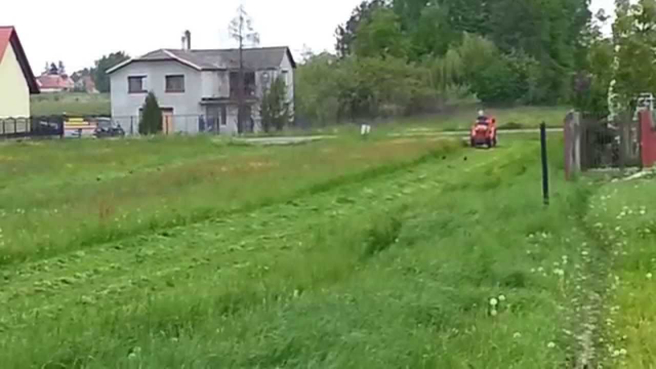 Kubota Bulltra B1-17 z kosiarką rotacyjną Zanon czyli 