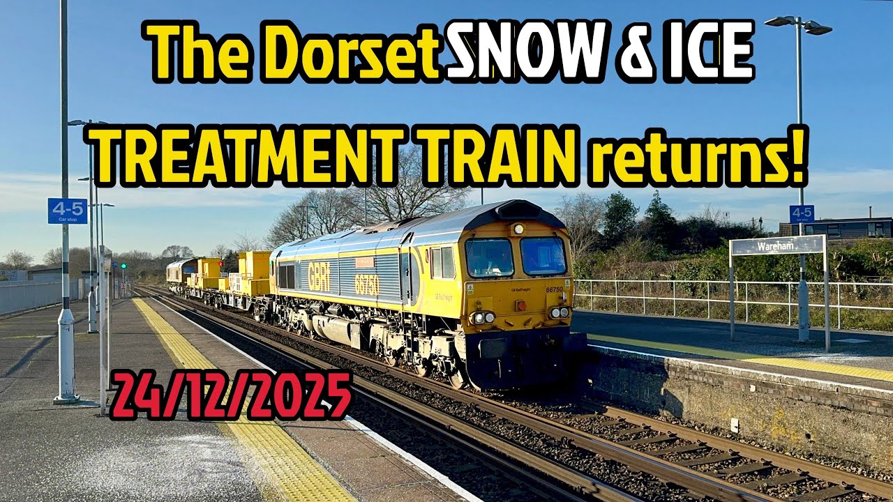 The first Dorset Snow & Ice Treatment Train of the 2025/26 season - 24/12/2025
