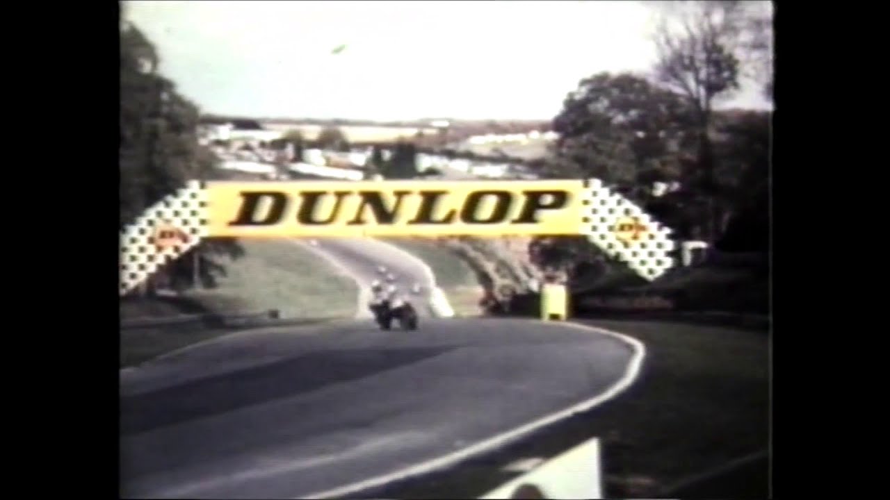 Classic Motorcycle Racing footage: 1974 Brands Hatch feat Barry Sheene, Phil Read, Franco Bonera
