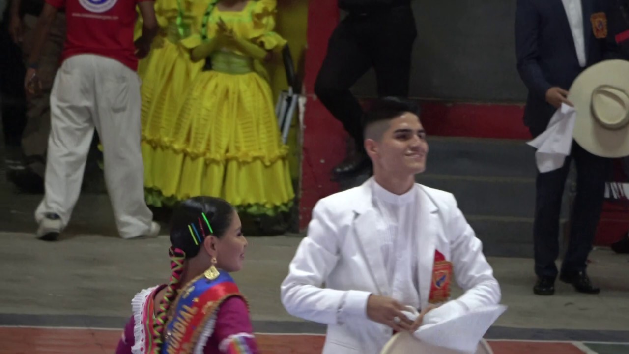 Jimena Alza y Jose Espinoza. Campeones Mundiales Junior. Coreografía Trujillo 2020