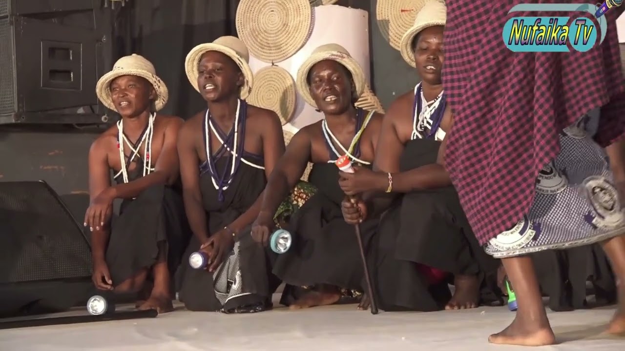 UTAMADUNI WA WANYAUSI