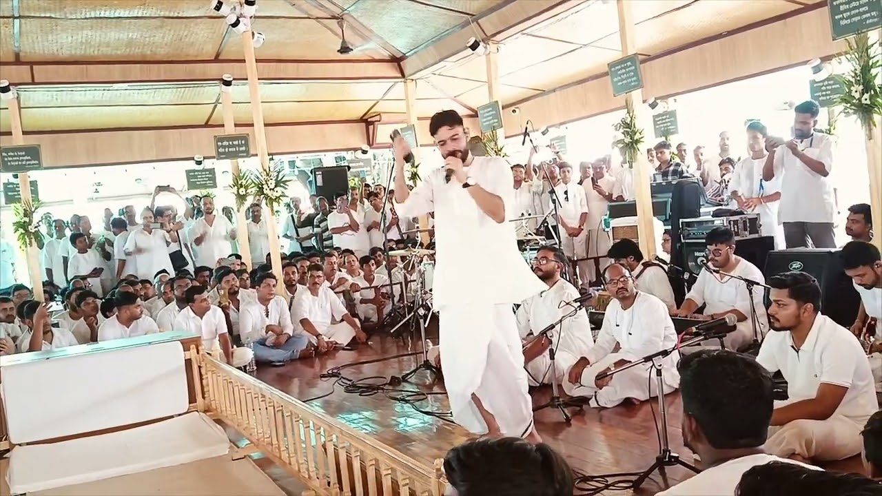 Hari rama ram ||Asamees kirtan by monoj jhaa dada. | DEOGHAR SATSANG 