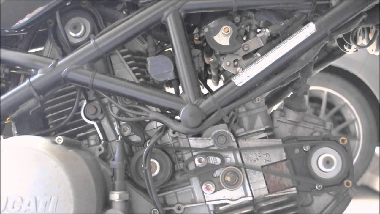 06 Ducati Monster 620 - No Timing Belt Covers - Wide open