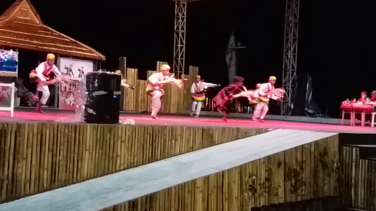 Pasukan Soya-Soya Sanggar Gam'Malamo Jailolo Di Acara Festival Teluk Jailolo 2017