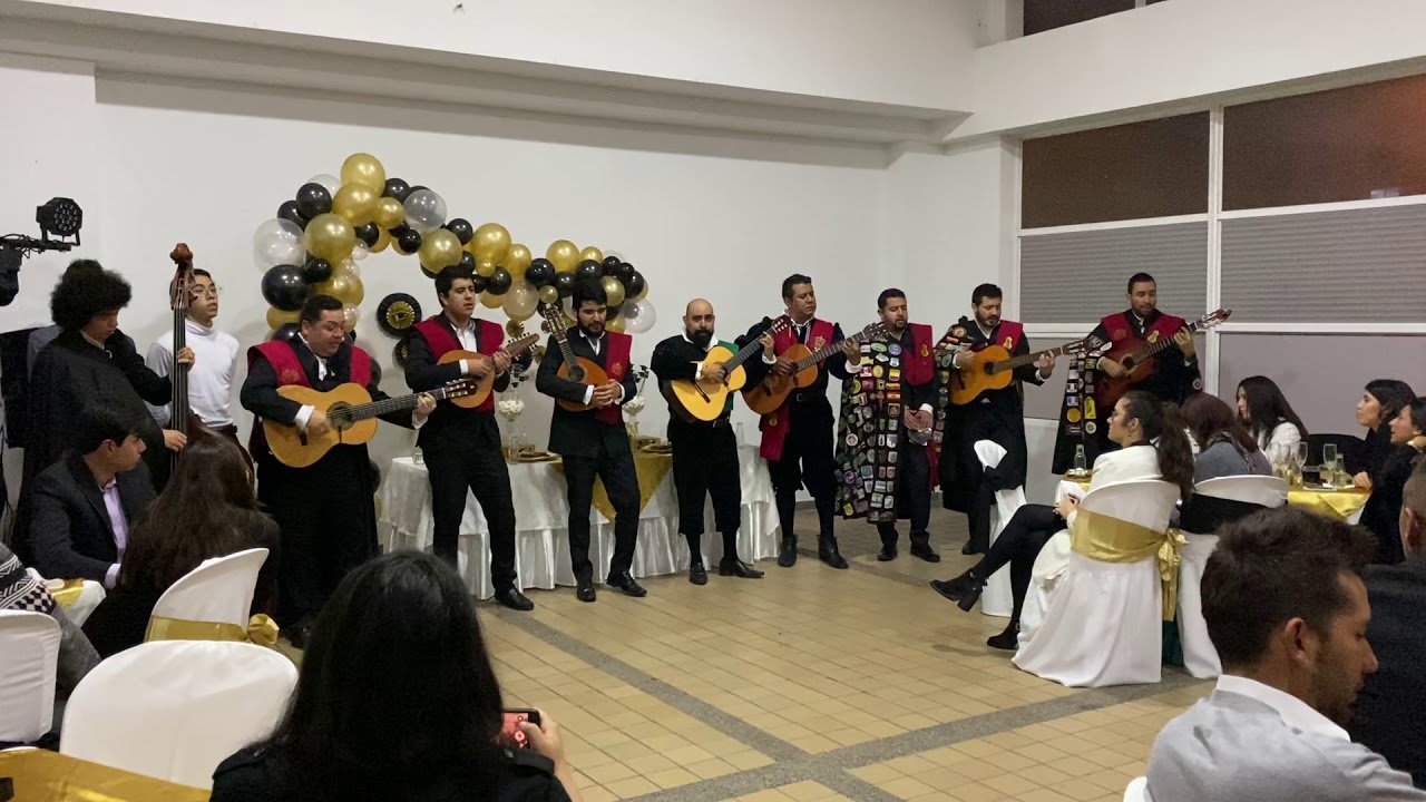 Tuna Javeriana - Locura Mía (Serenata )