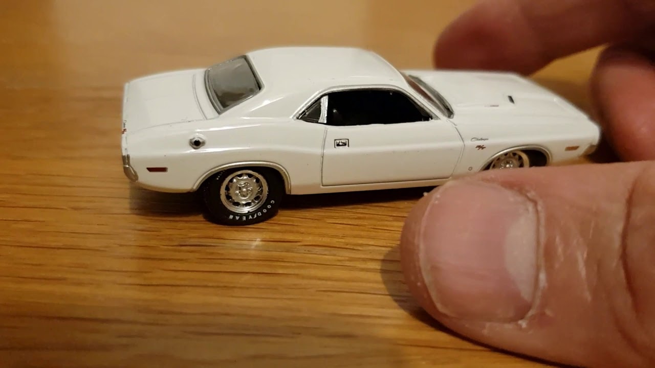 greenlight Hollywood series vanishing point and Mad Max 1:64 scale unboxing