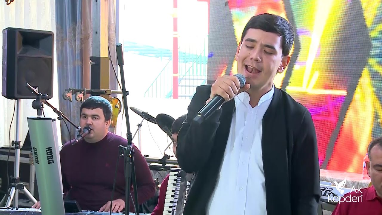 T&auml;şli T&uuml;legenow 