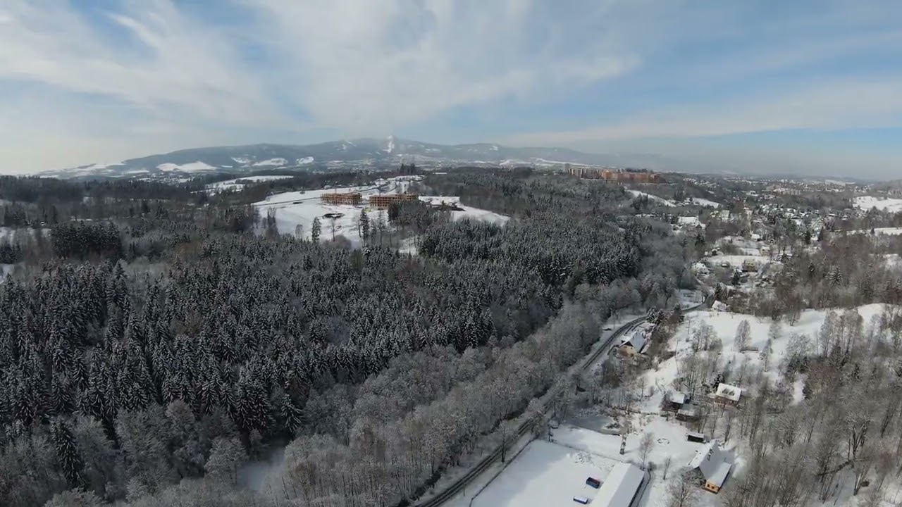 Nová Kundratická a okolí Liberce 4k.dji FPV