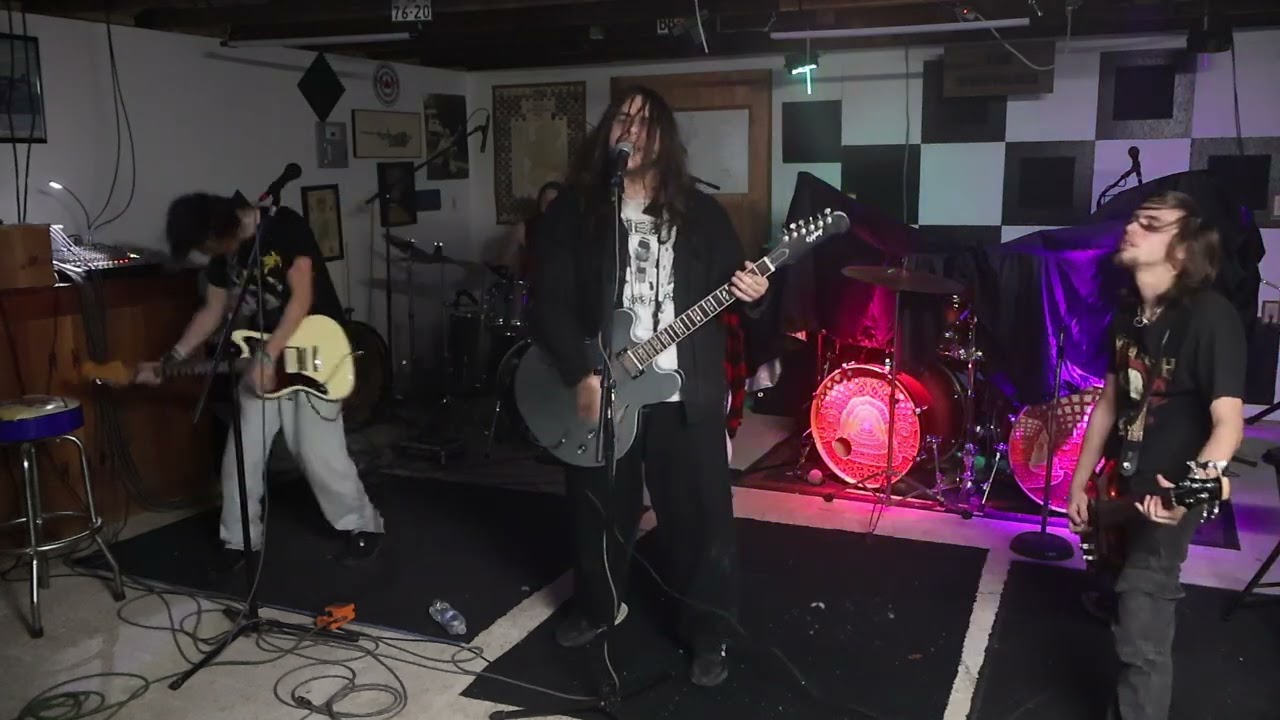 apeshit live by jagged culture