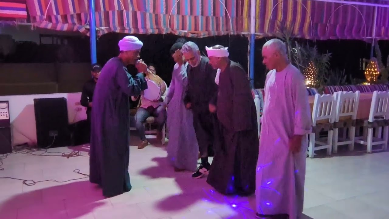 Musiciens et danseurs égyptiens - Louxor octobre 2025