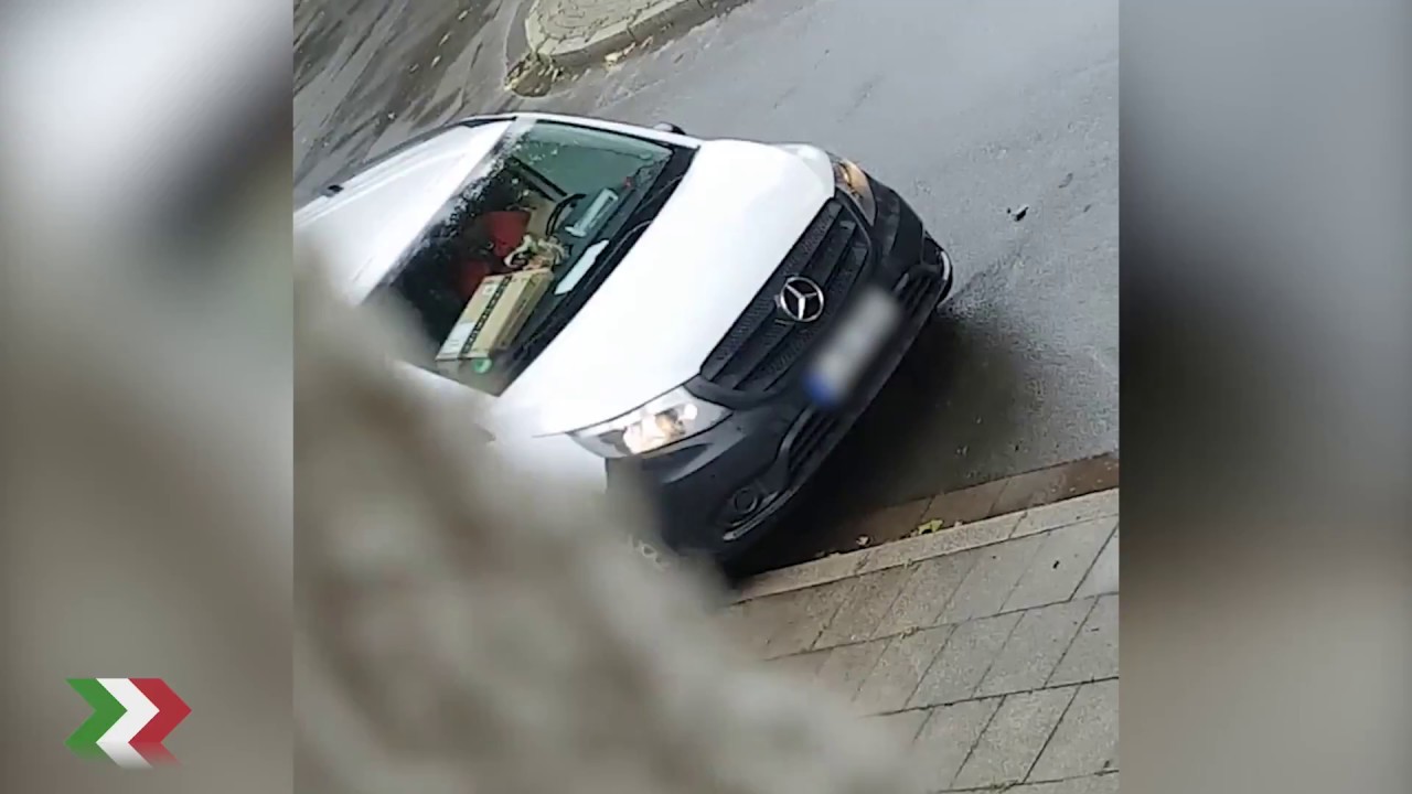 Augenzeugenvideo: Amazon.de Lieferant &ouml;ffnet scheinbar Pakete im Lieferfahrzeug