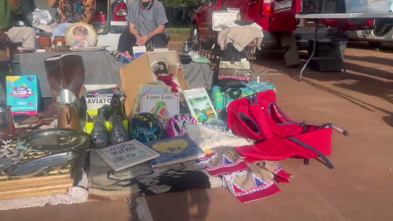 Let’s enjoy very cheap second hand goods here , open market 