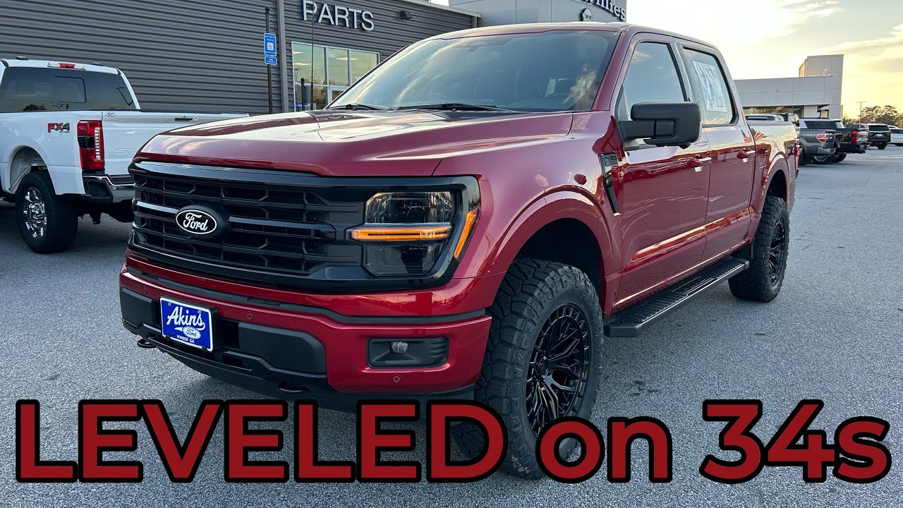 Ford F150 XLT 2024 года, 2 дюйма, выровненный на 34-х колесах, Rapid Red Covert Edition