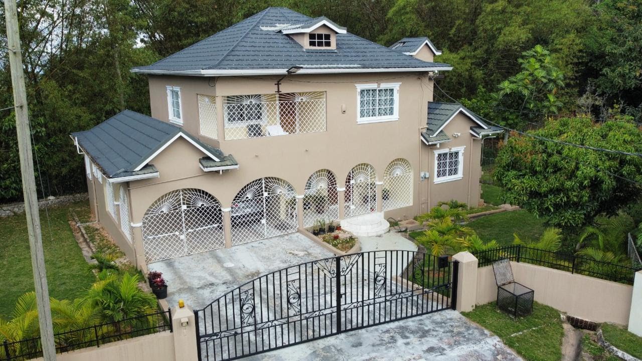 UPDATED 5 Bedroom 4 Bathroom House for sale at Manor Way, Ingleside, Mandeville, Jamaica