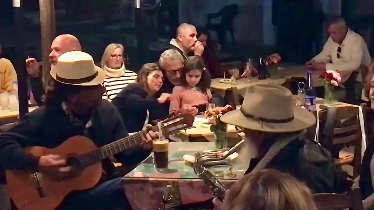 Mirtos/Crete Platanos-Tavern: Autumn Leaves gentle Saxophone and Guitar - Final day season 2022