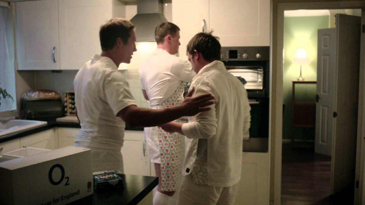 Get up for England with an O2 Breakfast Pack!