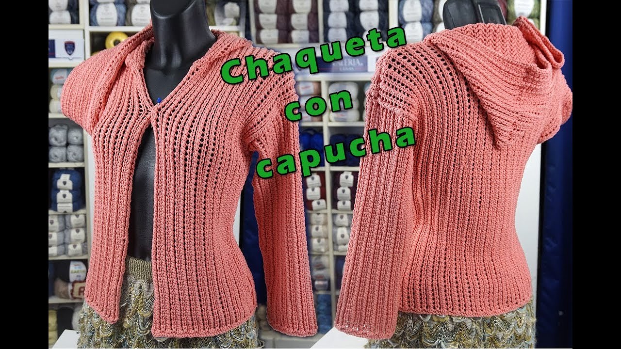 Chaqueta con capuchas. A dos agujas