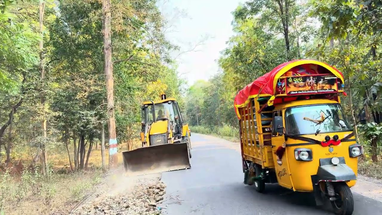 JCB 3dx Machine Work Mud in Leveling Road Loader Bucket Loaded Mahindra,Swaraj Stuck Thar Dump Truck