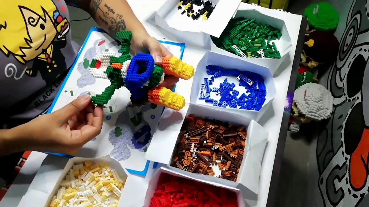 3,300pcs Small Particle Building Blocks: Flying Super Mario