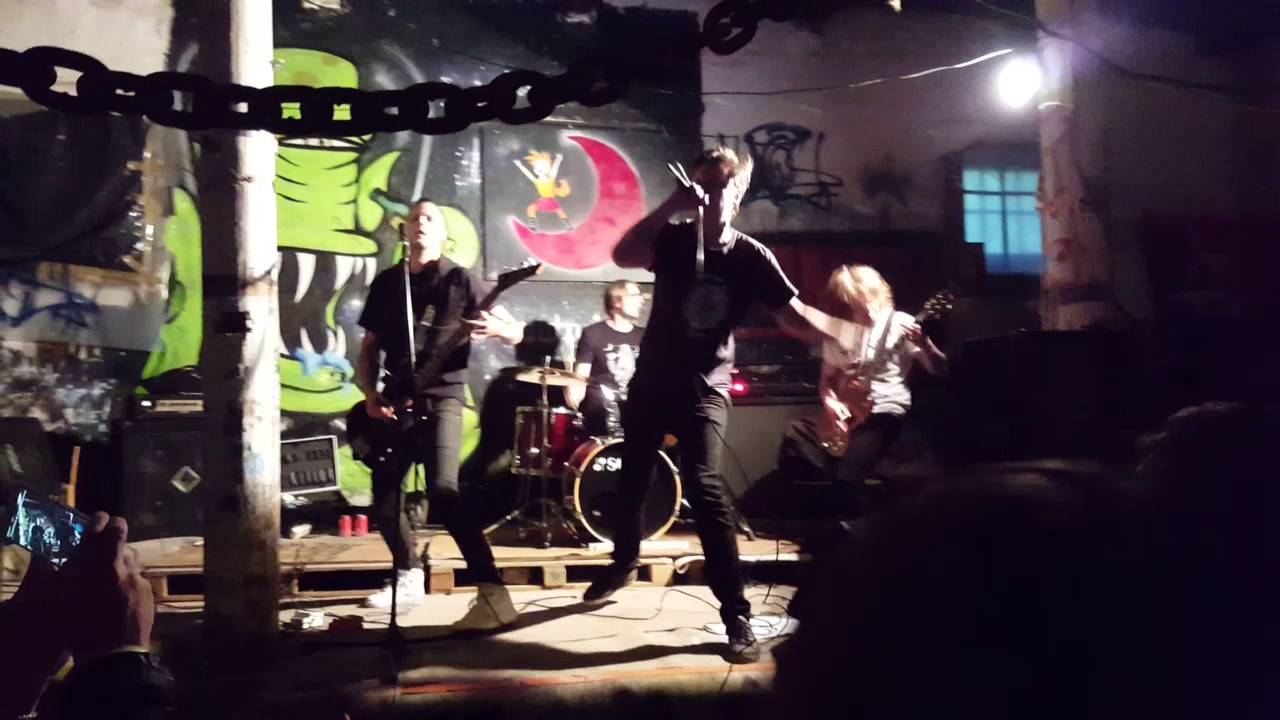 Loppusijoitus live @ Kulttuuritallit Kouvola 18.6.2016