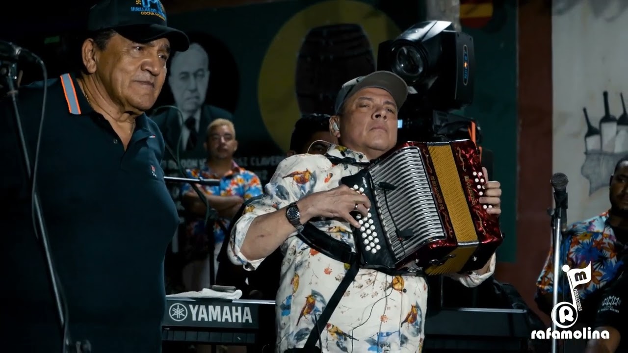 La virgen del Carmen - Poncho Zuleta & El Cocha Molina