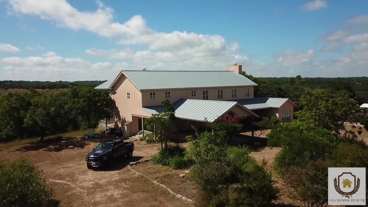 Amazing 105+/- Acres Hill-top ranch in Comfort, Texas