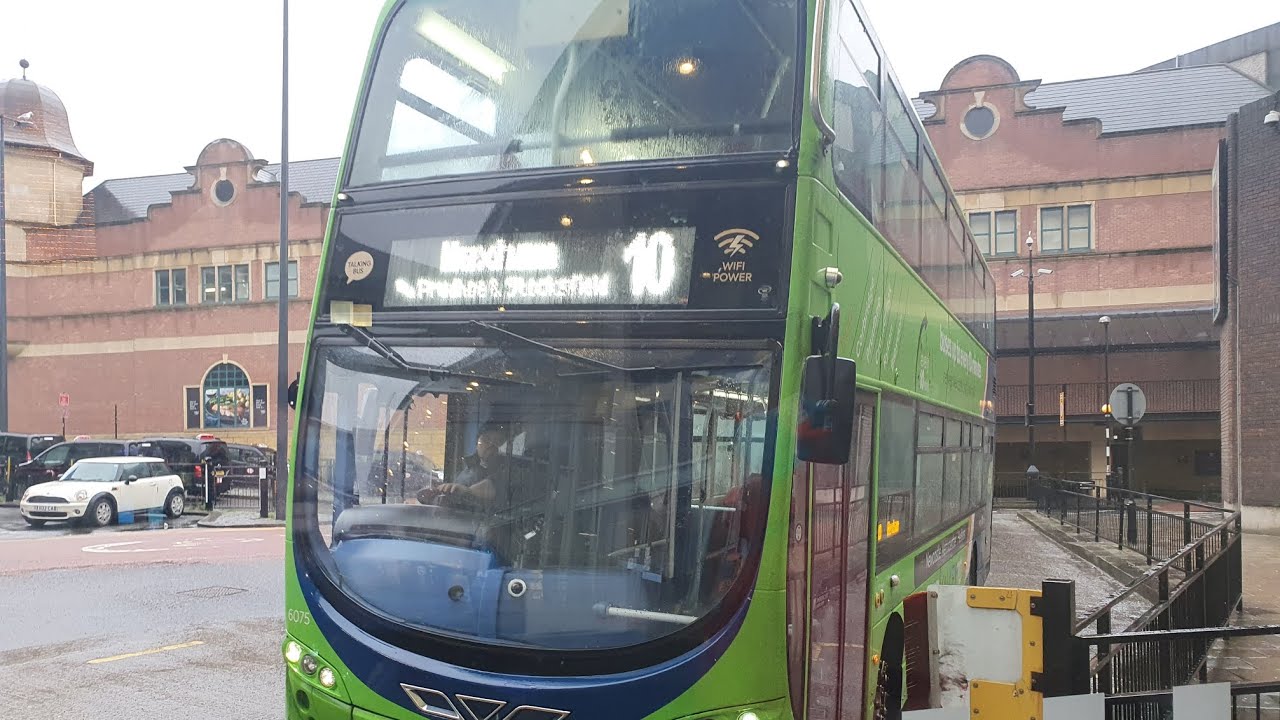 Go North East 6076 on the 10B