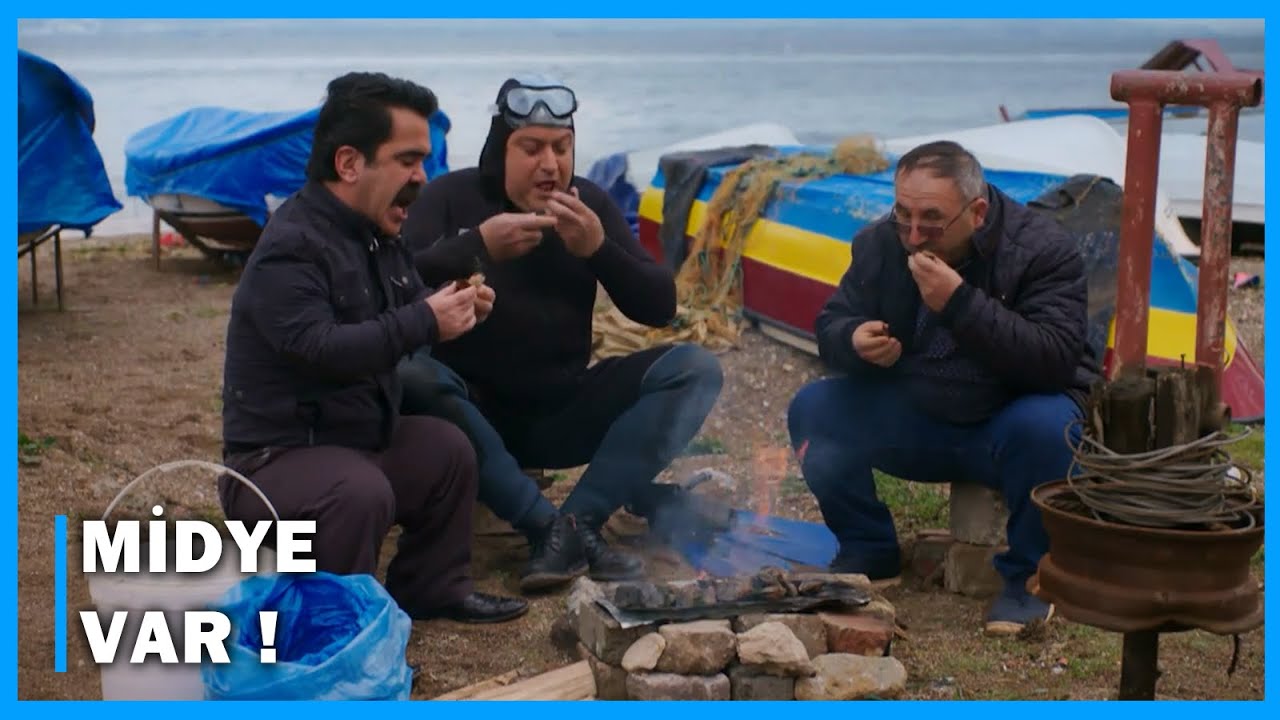 Hüseyin ve Şükrü, Deniz'den Midye Çıkarıyor! - Çocuklar Duymasın 22.Bölüm
