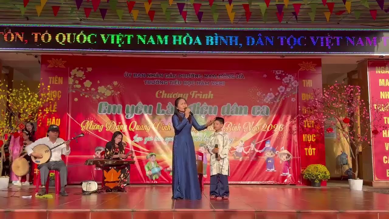 CHƯƠNG TRÌNH VĂN NGHỆ 