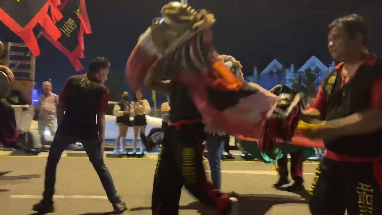 First Ever Post Covid Parade in Kuching | Chinese God | Lion dance | Dragon | Disco