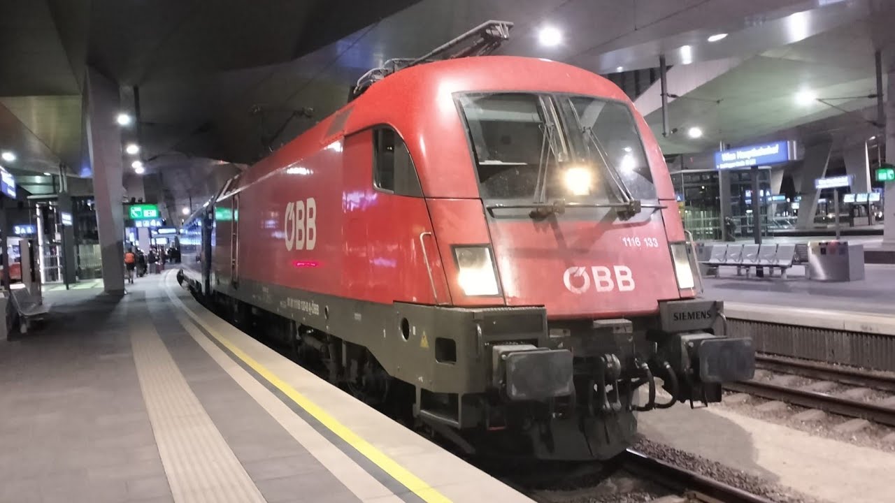 Pociągi/Züge Wien Hauptbahnhof