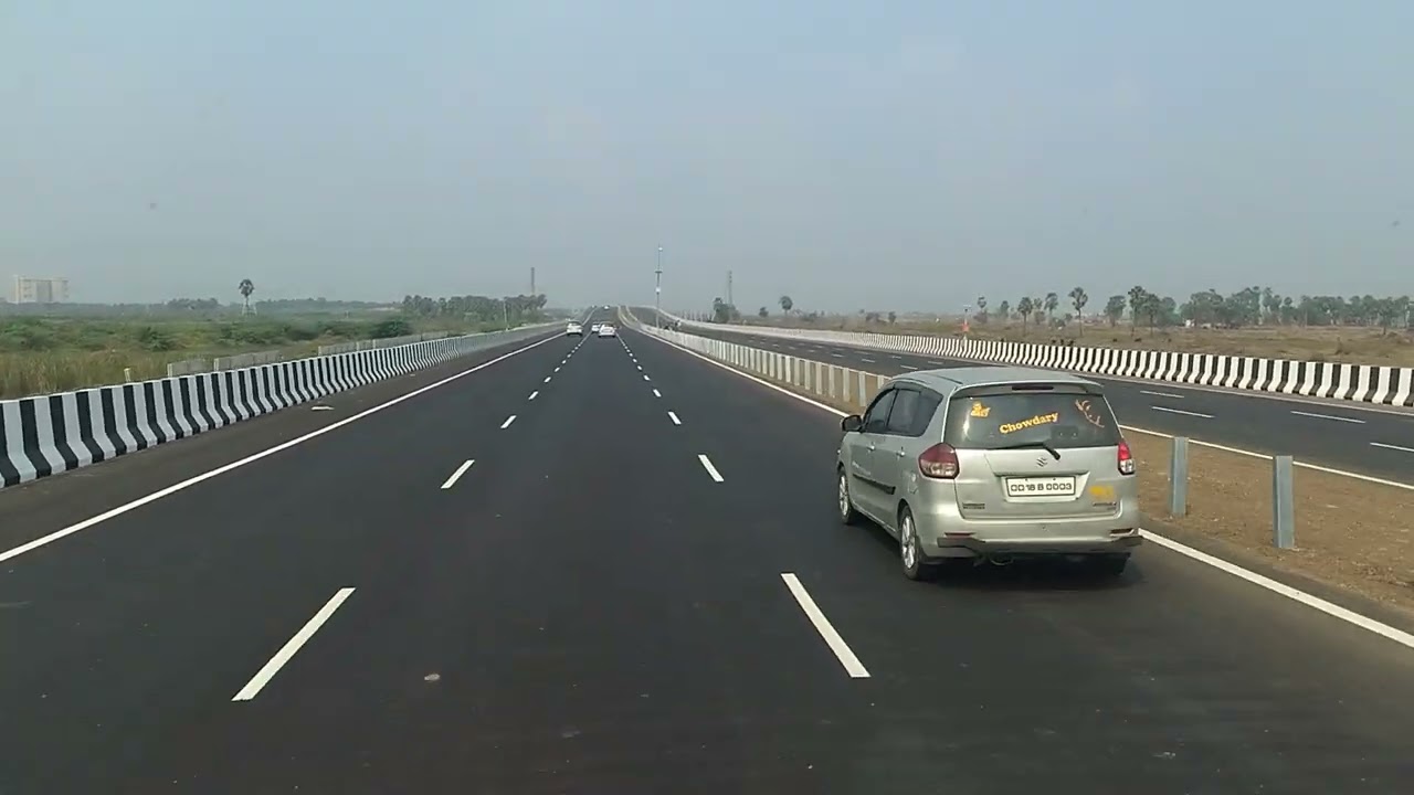 Vijayawada bypass chalu ho gaya hai abhi City ka andar jaane se aapko fine marega jo jo heavy gadi 