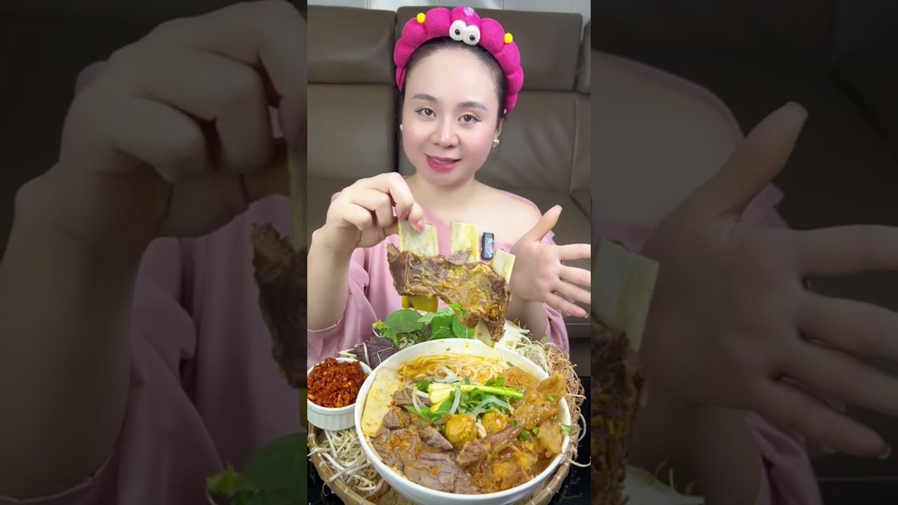Mời mọi người Mukbang Bánh Canh Hải Sản, Bún Hải Sản, Mỳ Gà Xứ Quảng, Bún Riêu Giò Heo với em nghen