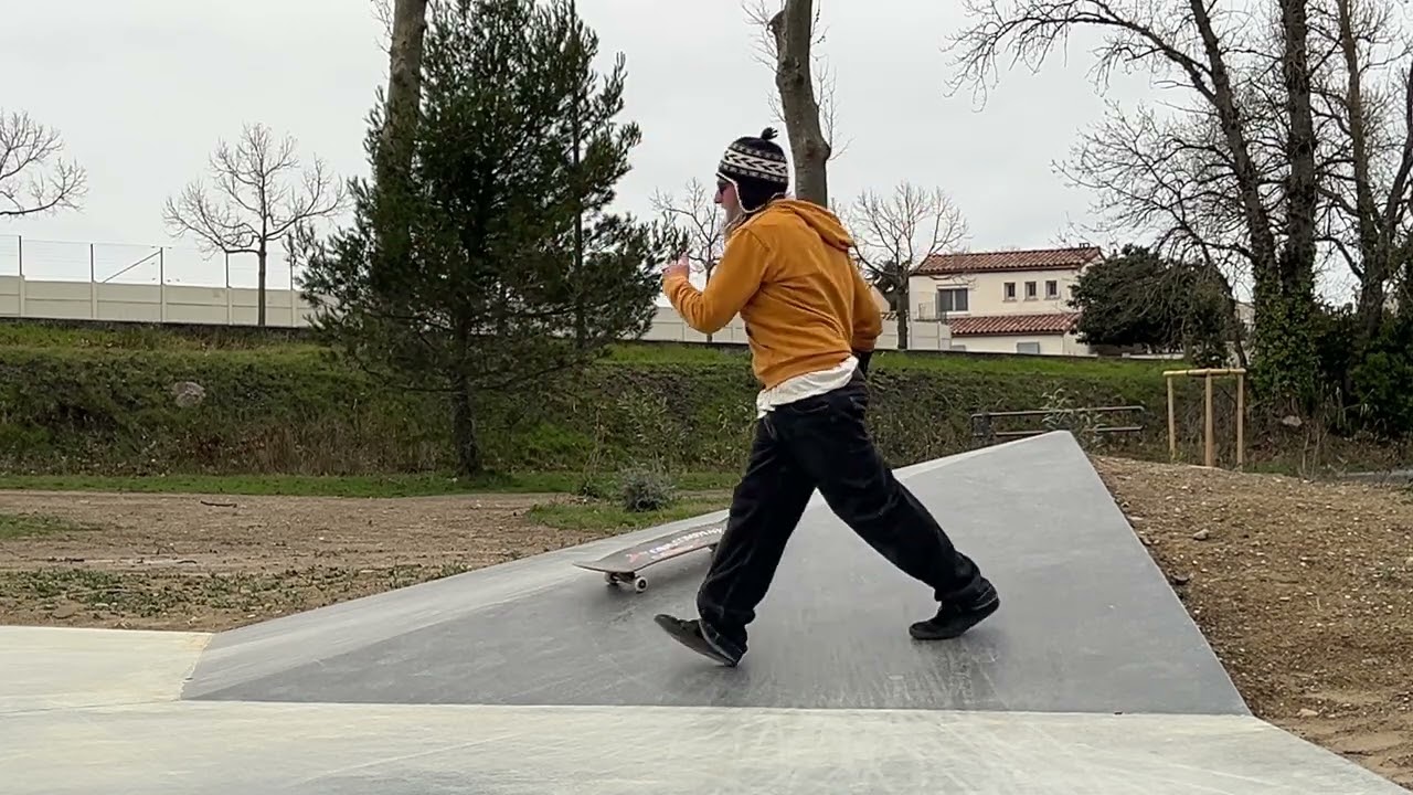 ☔️🛹☔️