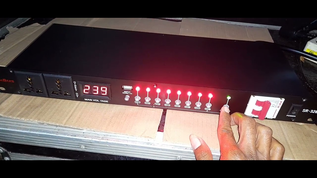Review dan bongkar isi dalam power squenser NewBaxs SR328S